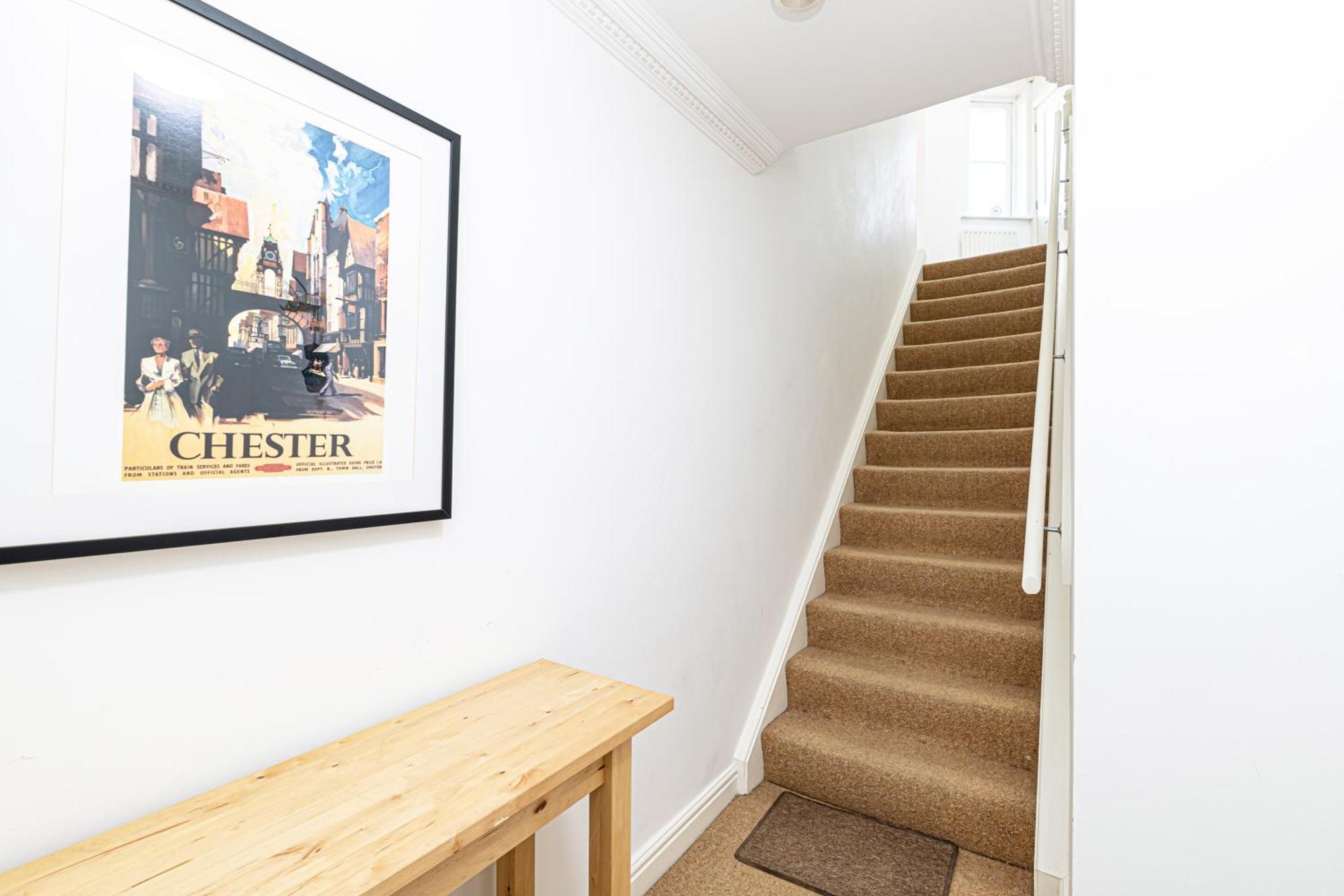 Tower View Apartment Chester Luaran gambar
